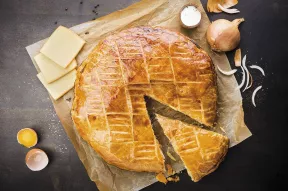 Galette des rois au potiron, pommes de terre et raclette RichesMonts